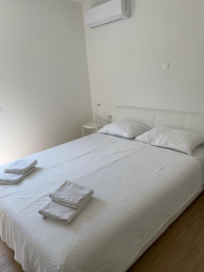 Galeria Apartment Podstrana Esterno foto