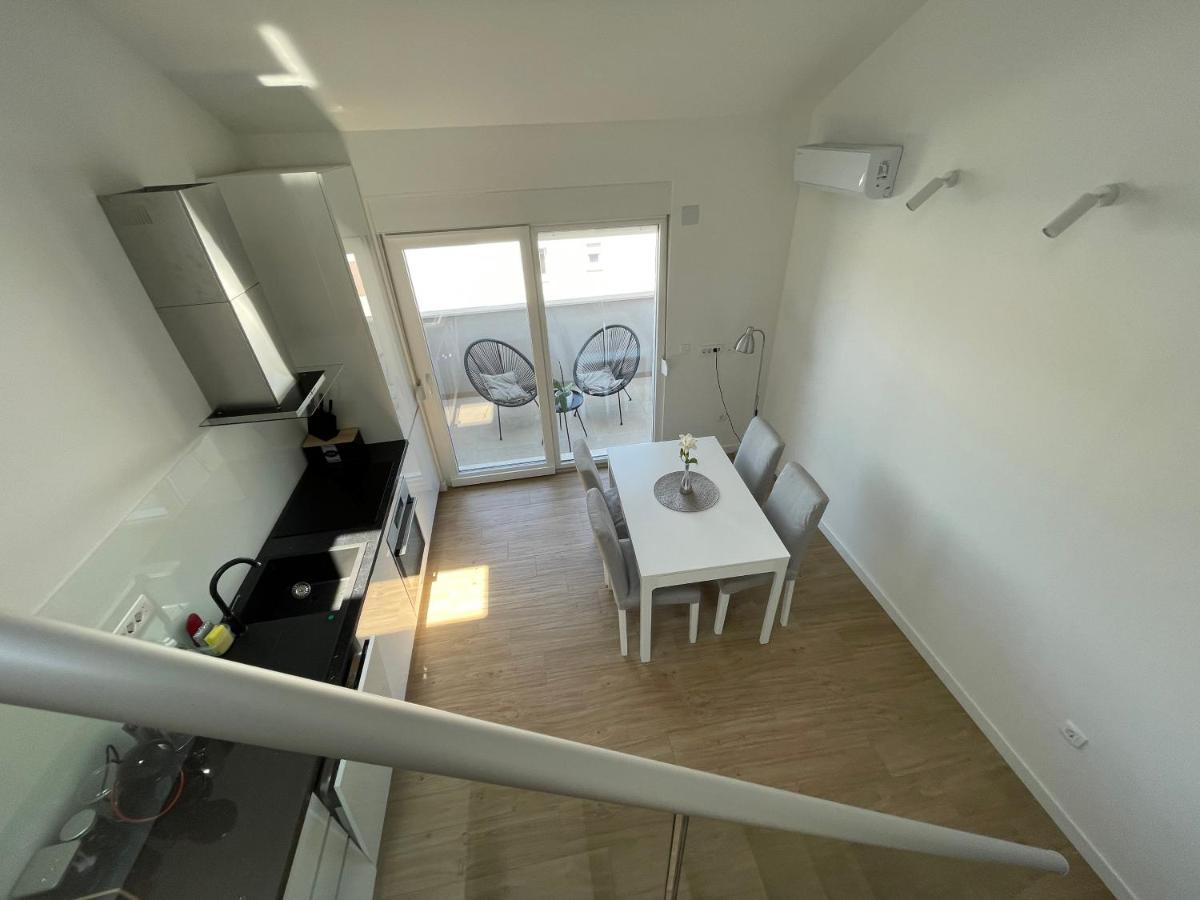 Galeria Apartment Podstrana Esterno foto